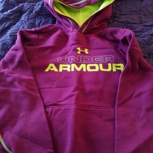 Boys size medium under armour hoodie